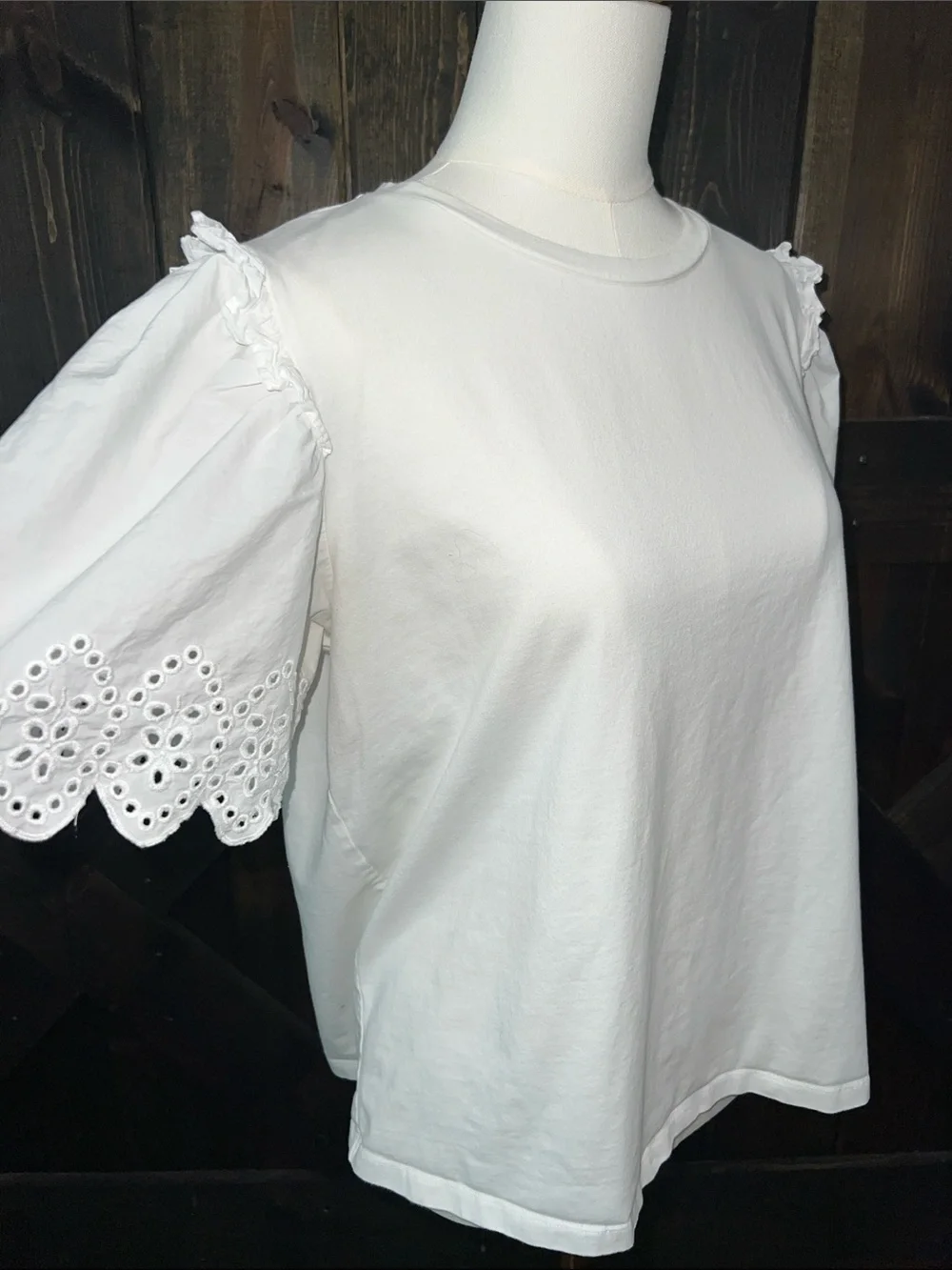Tuckernuck Hyacinth House White Mollie Eyelet Top L Puff Sleeve Ruffles‎ Preppy